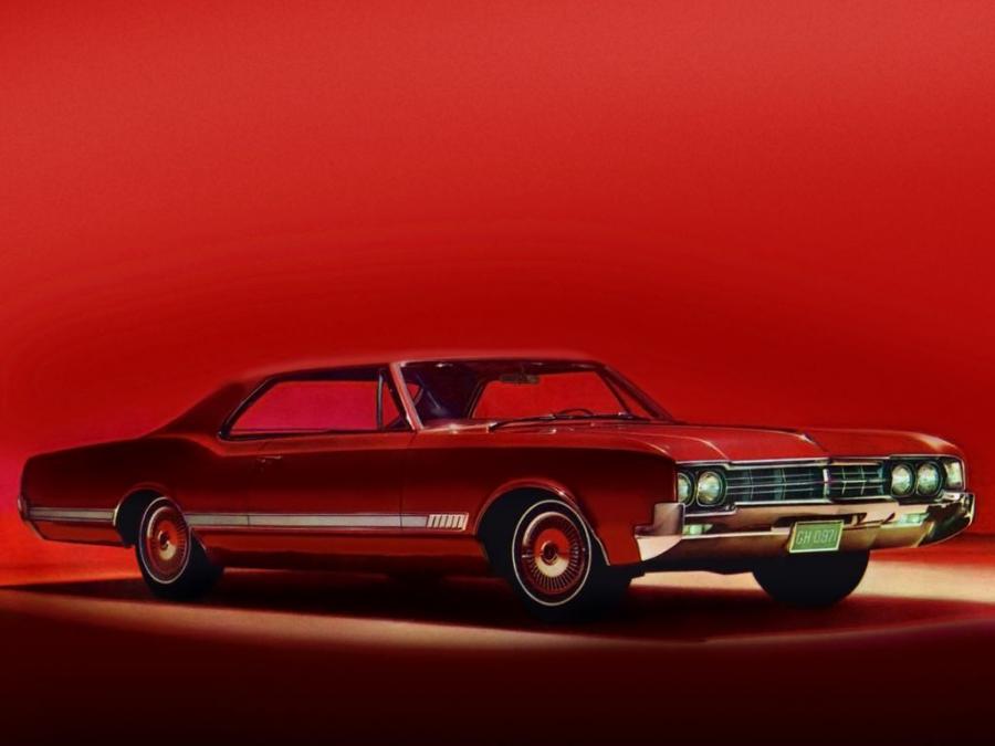  Oldsmobile Starfire Hardtop Coupe 1966 года  (фото 2 из 2)